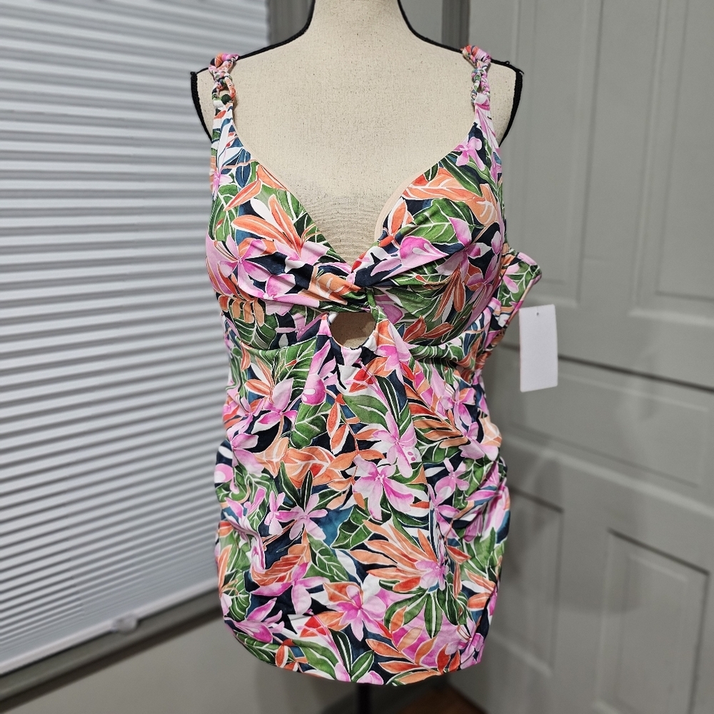 Swimsuits For All Tropical Floral Tummy Shaper Tankini